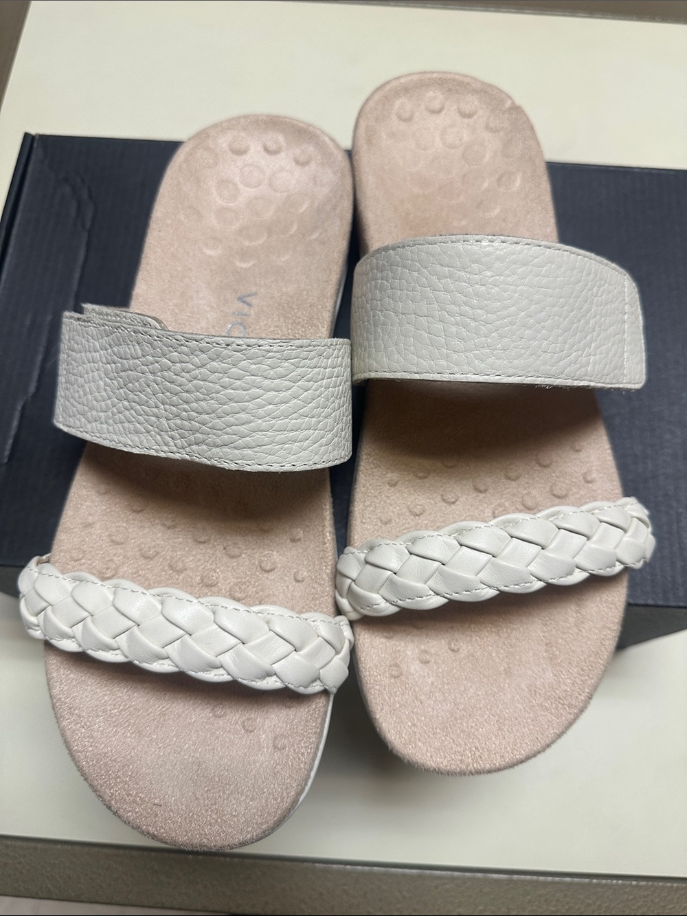 Vionic Jeanne Women's Cream Braided Slide Sandals